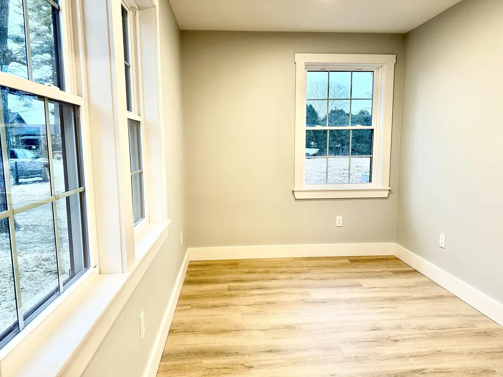 31 Hennessey Avenue Brunswick ME 04011