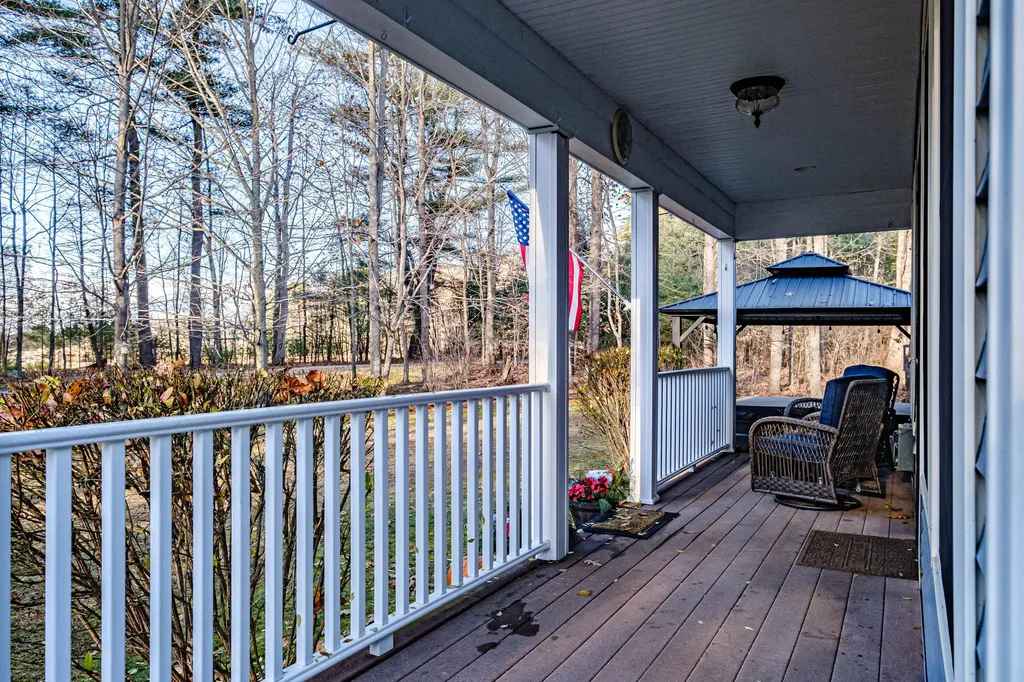 8 Cobb Farm Road Windham ME 04062