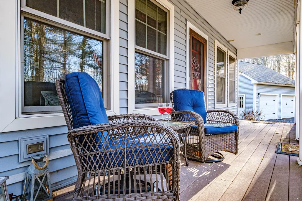 8 Cobb Farm Road Windham ME 04062