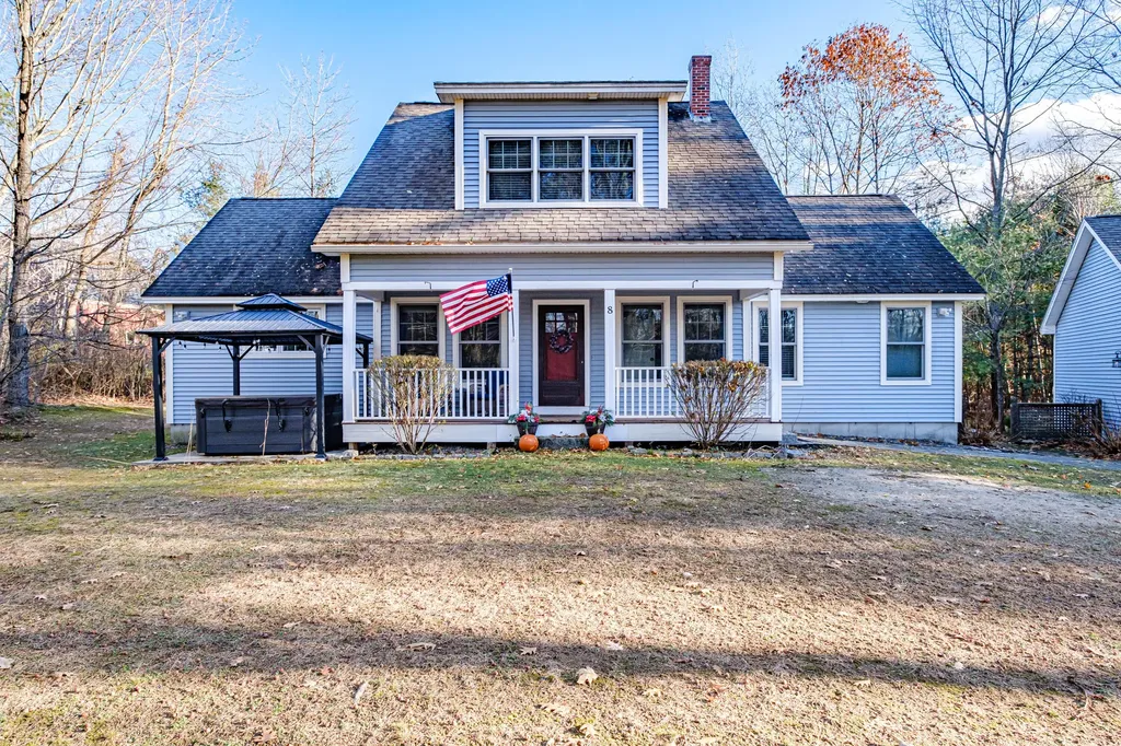 8 Cobb Farm Road Windham ME 04062