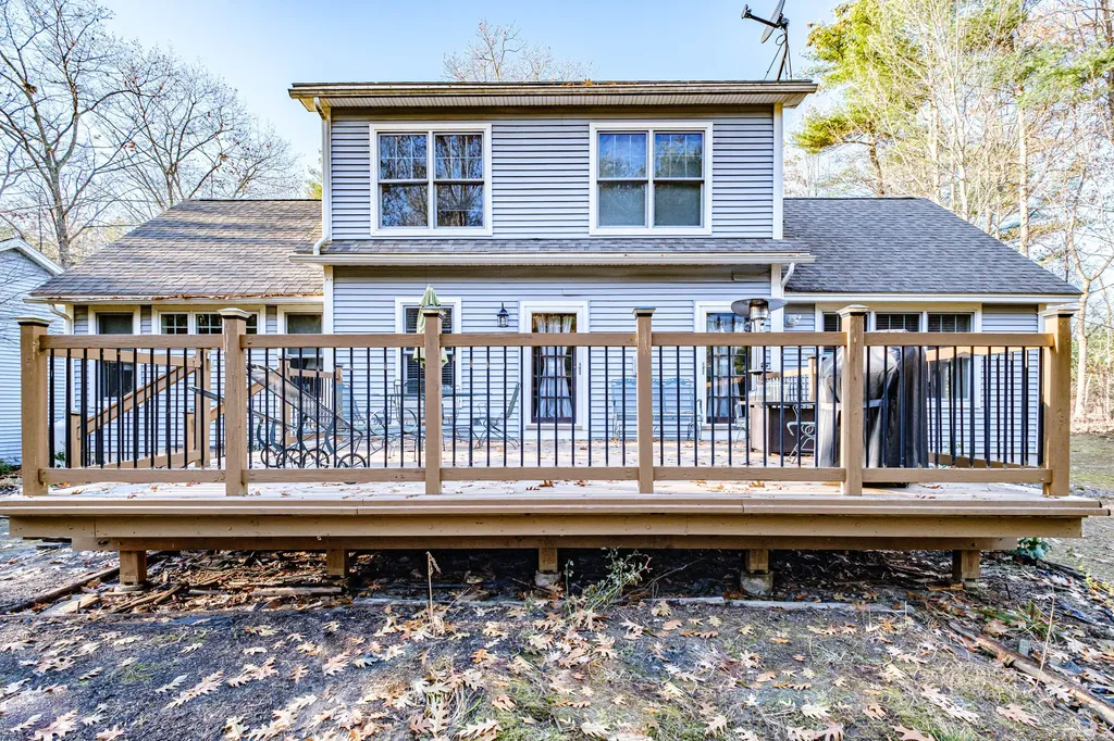 8 Cobb Farm Road Windham ME 04062