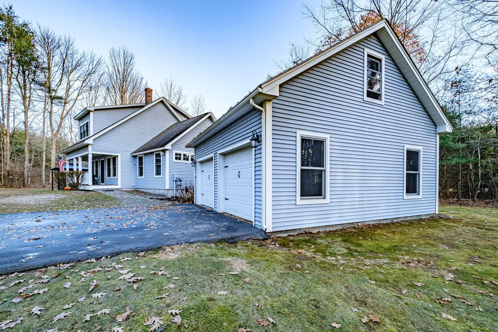 8 Cobb Farm Road Windham ME 04062