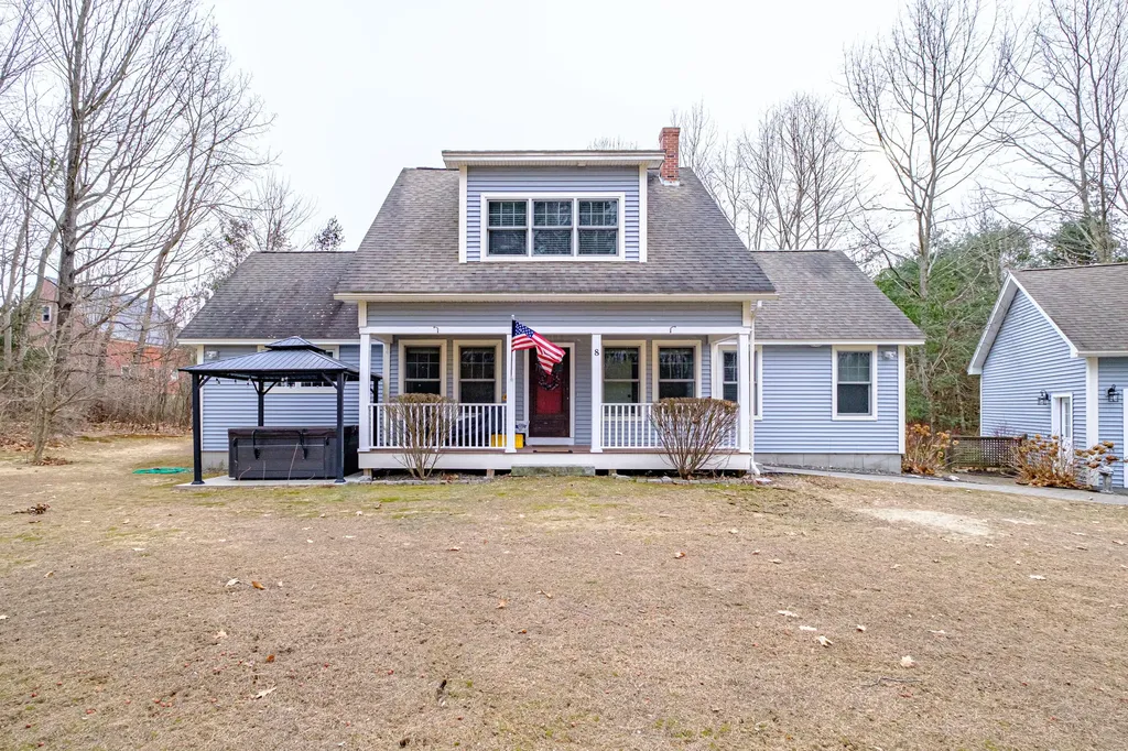 8 Cobb Farm Road Windham ME 04062
