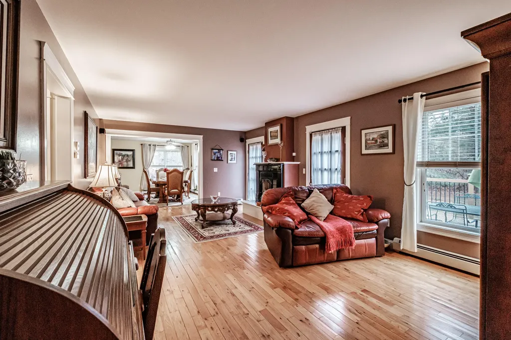 8 Cobb Farm Road Windham ME 04062