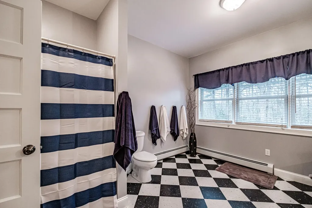 8 Cobb Farm Road Windham ME 04062
