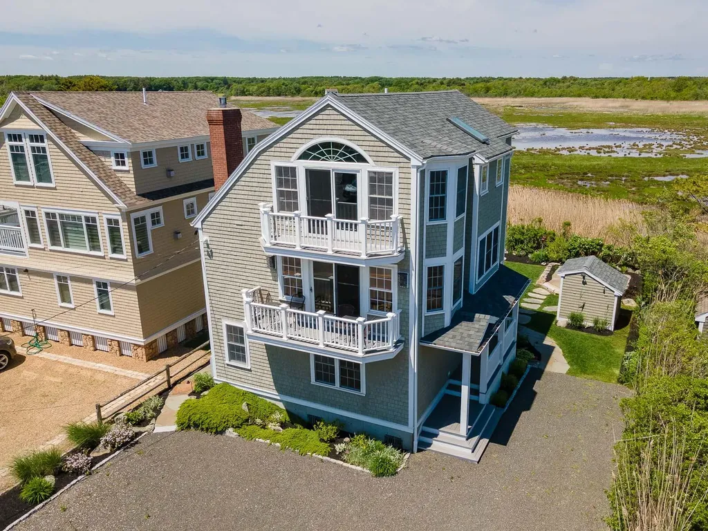 554 Ocean Avenue Wells ME 04090