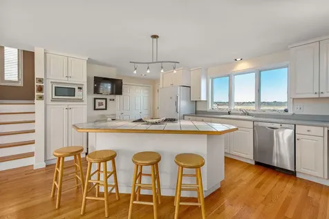 554 Ocean Avenue Wells ME 04090