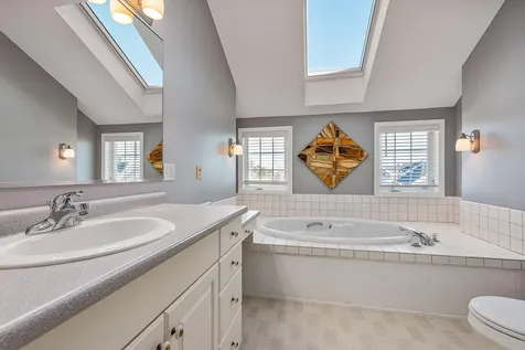 554 Ocean Avenue Wells ME 04090