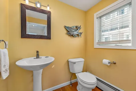 554 Ocean Avenue Wells ME 04090