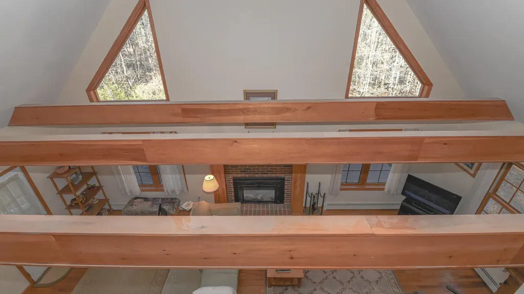 22 Jewett Road Raymond ME 04071