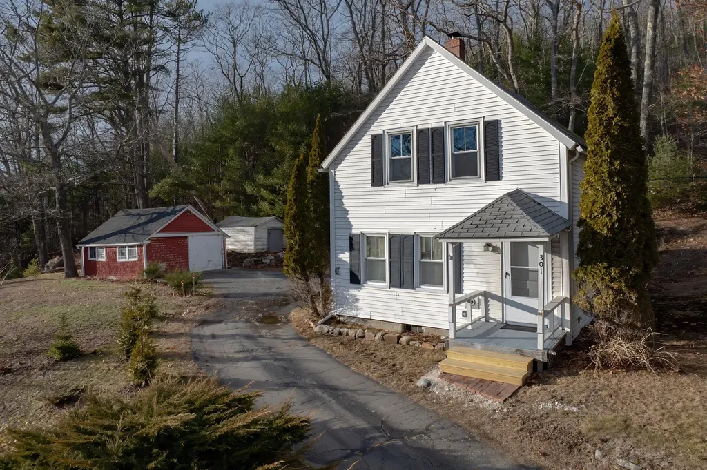 301 Mines Road Blue Hill ME 04614
