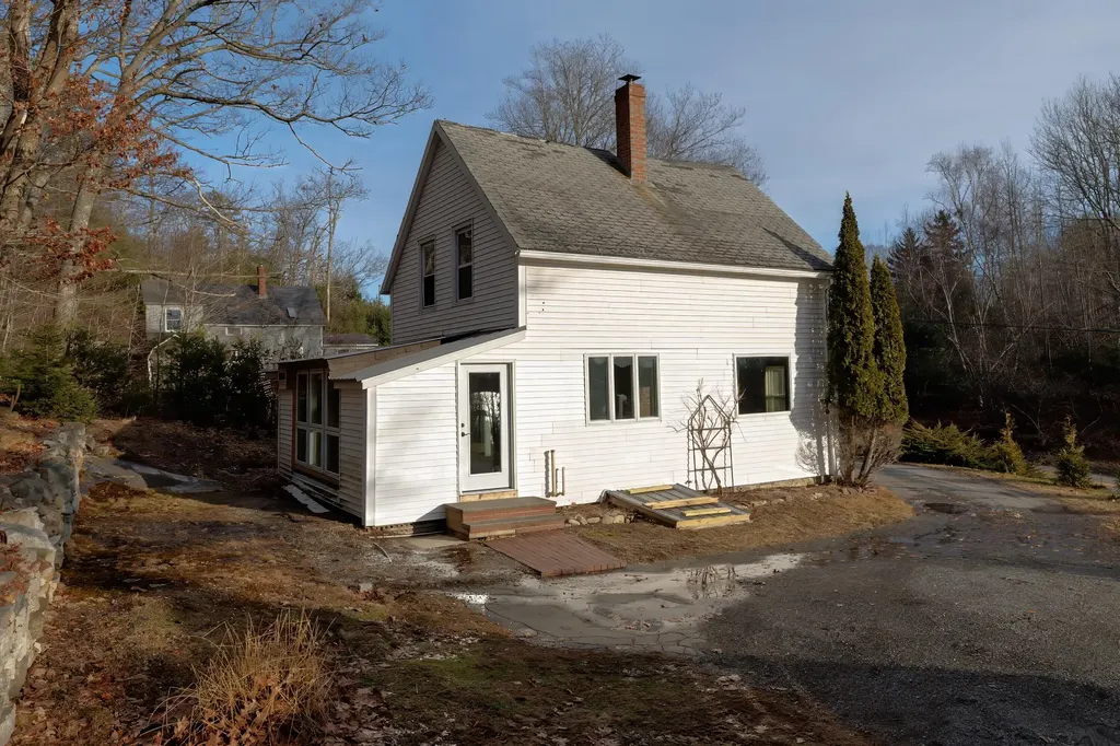 301 Mines Road Blue Hill ME 04614