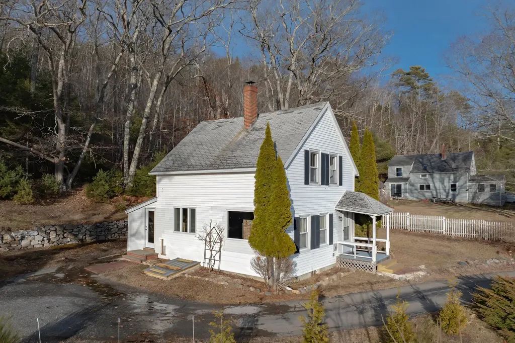 301 Mines Road Blue Hill ME 04614