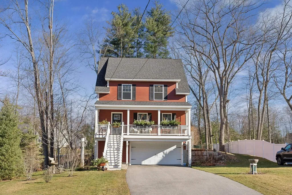 37 Dc Drive Eliot ME 03903