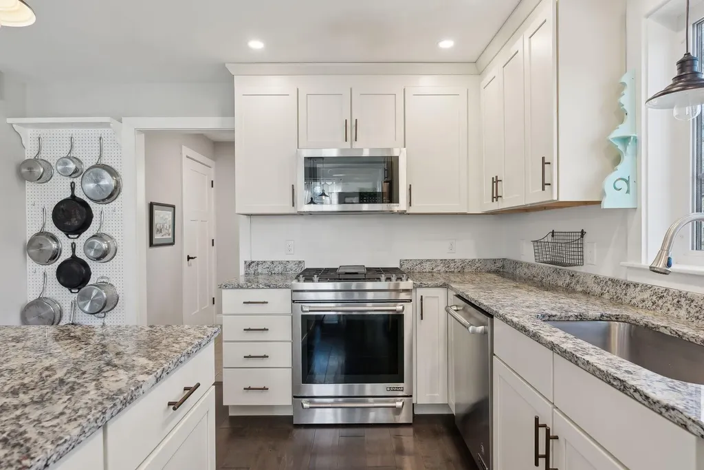 37 Dc Drive Eliot ME 03903