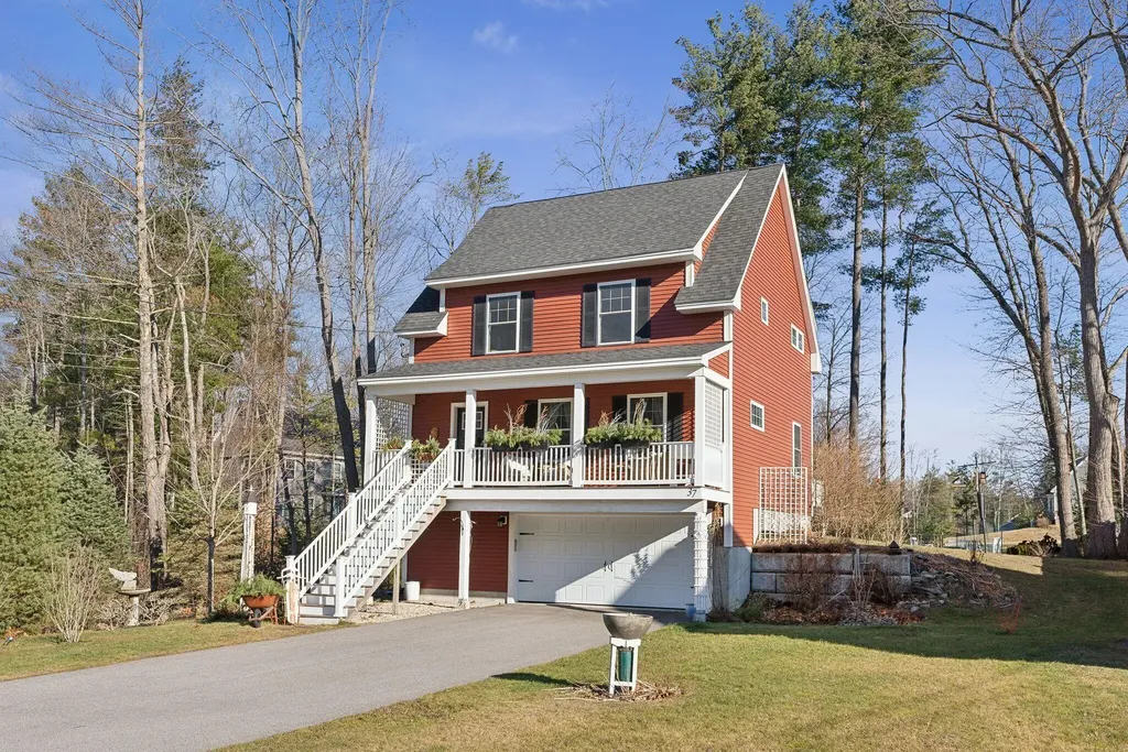 37 Dc Drive Eliot ME 03903
