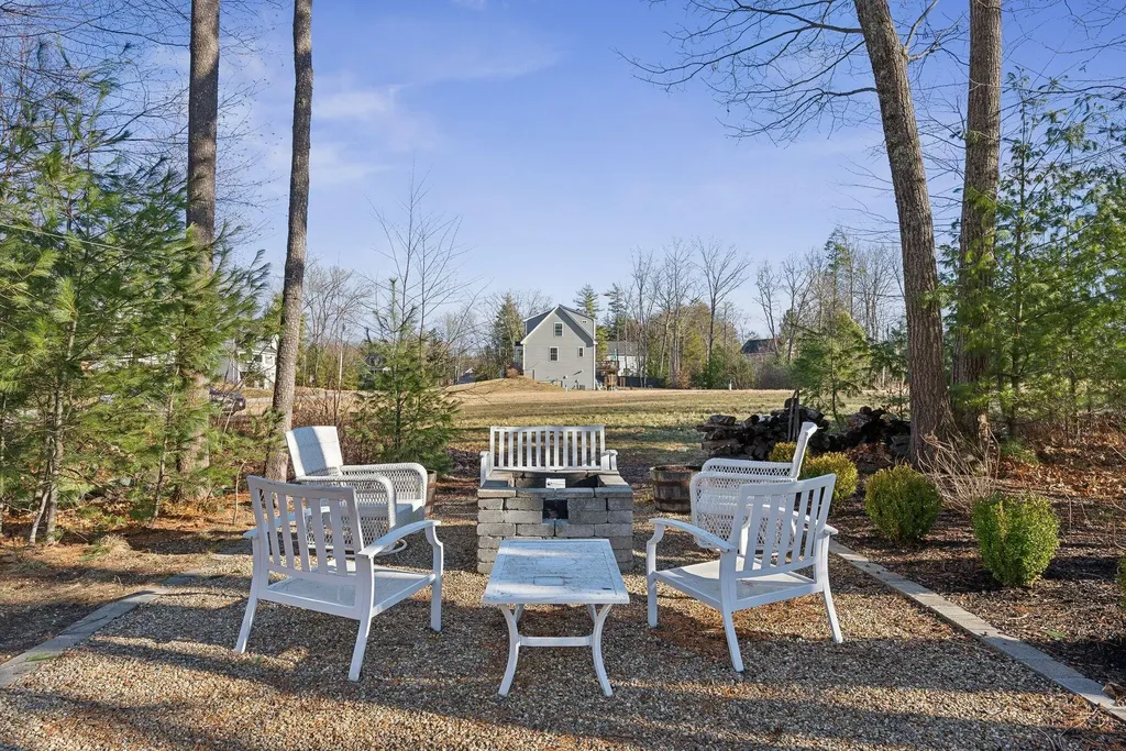 37 Dc Drive Eliot ME 03903