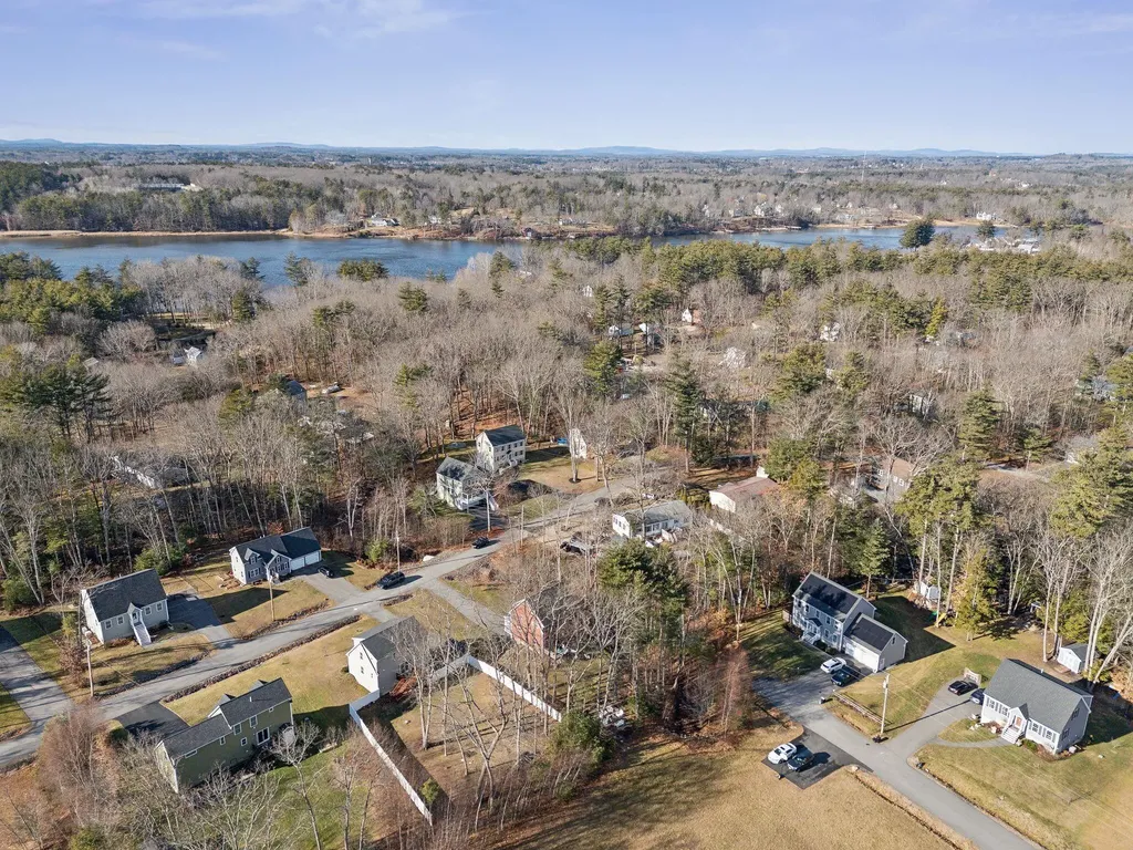 37 Dc Drive Eliot ME 03903