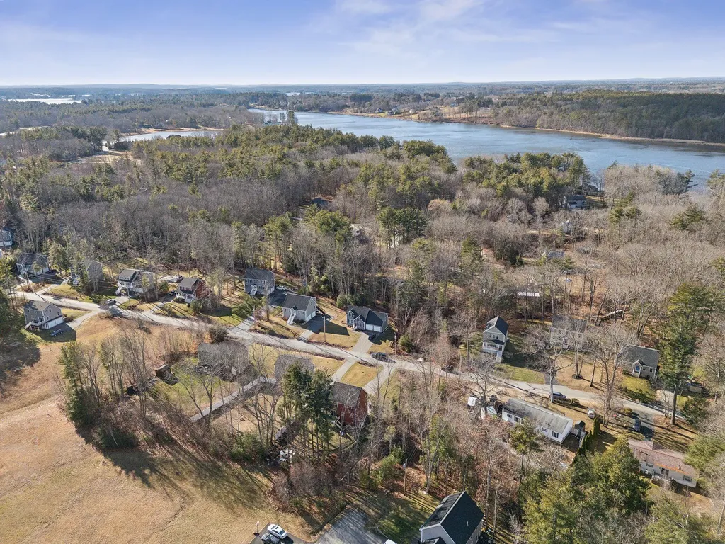37 Dc Drive Eliot ME 03903