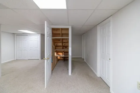 3 Cynthia Circle Bangor ME 04401