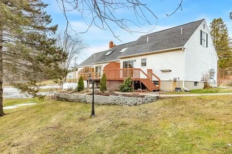 3 Cynthia Circle Bangor ME 04401