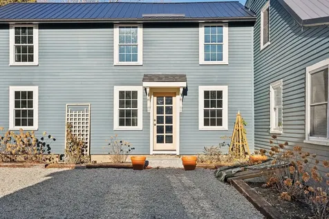 11 Spring Street Hallowell ME 04347