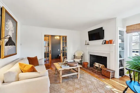 11 Spring Street Hallowell ME 04347