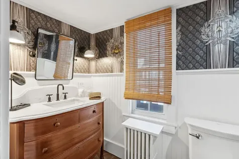 11 Spring Street Hallowell ME 04347