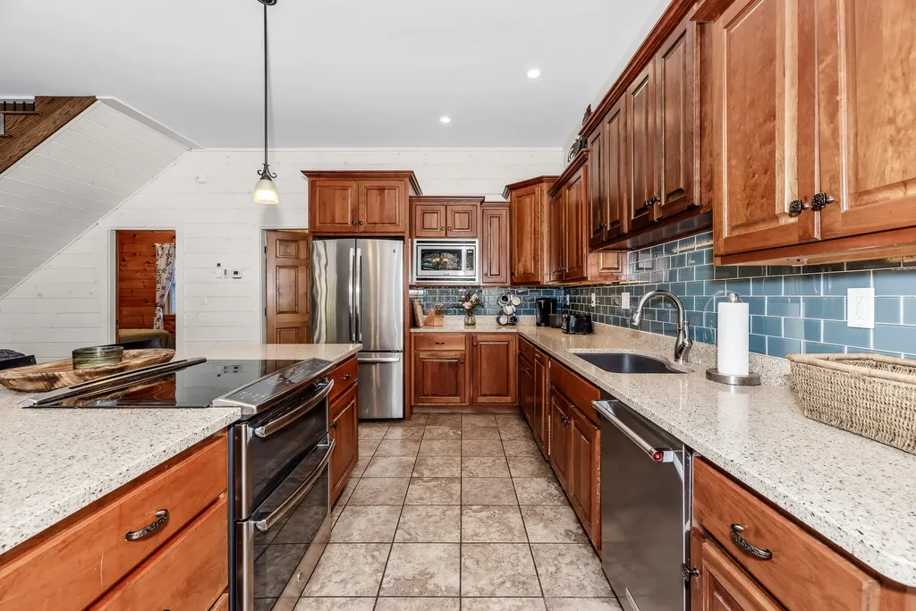 100 George Thomas Road New Sharon ME 04955
