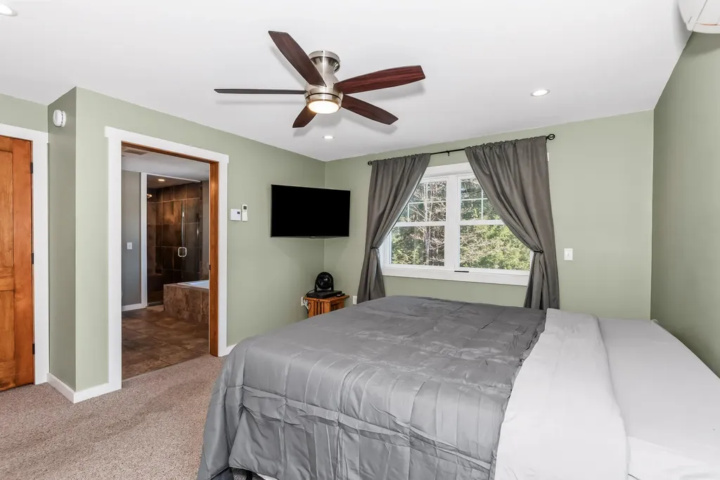 100 George Thomas Road New Sharon ME 04955