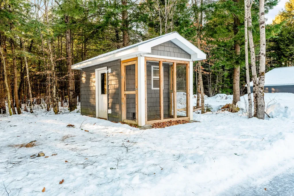 100 George Thomas Road New Sharon ME 04955