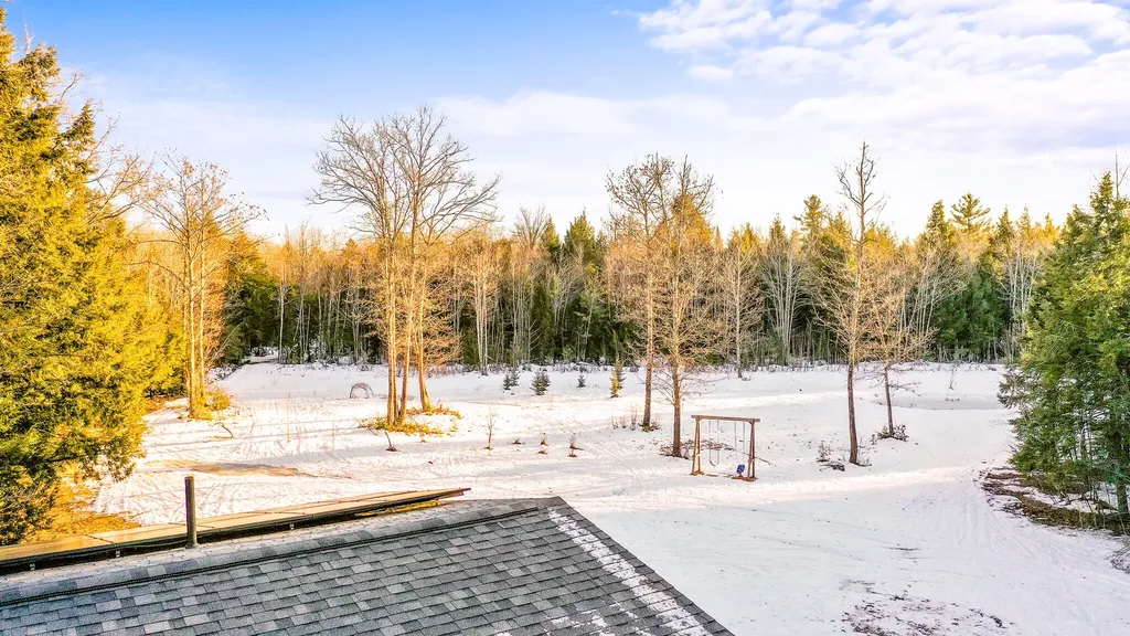 100 George Thomas Road New Sharon ME 04955