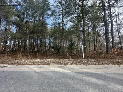 555 Middle Road Standish ME 04085