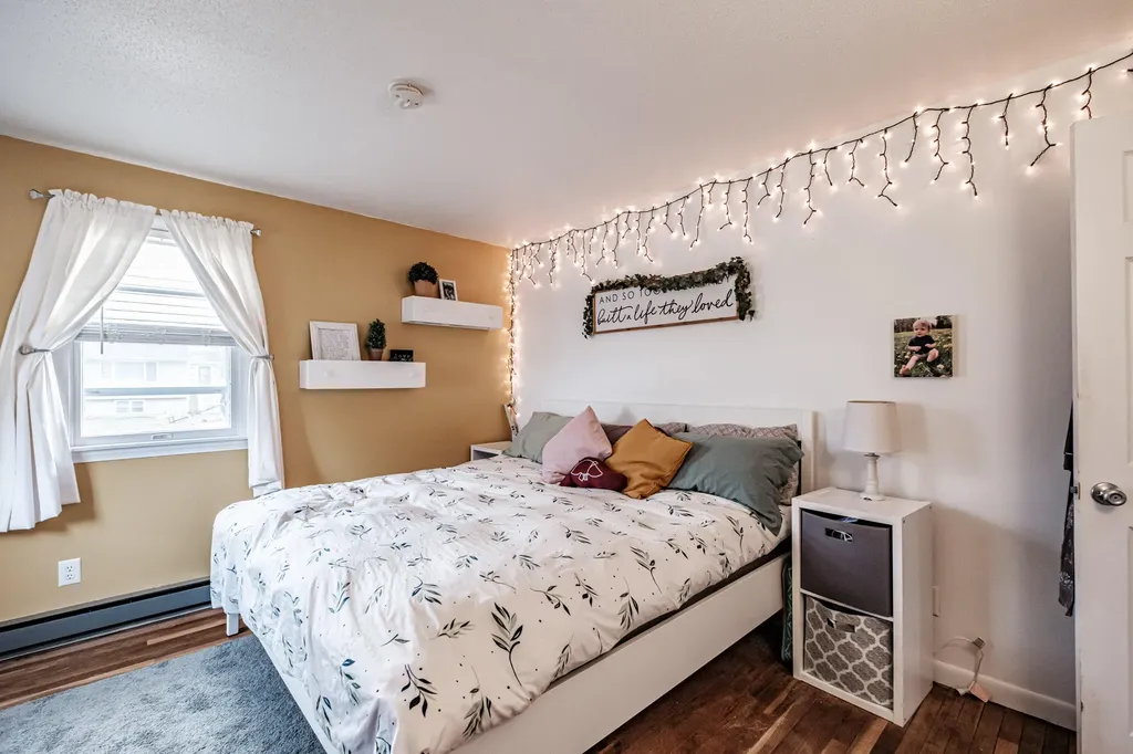 36 Page Avenue Wiscasset ME 04578