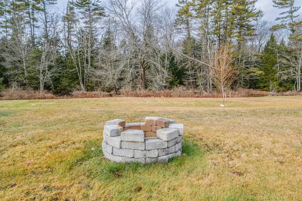 36 Page Avenue Wiscasset ME 04578