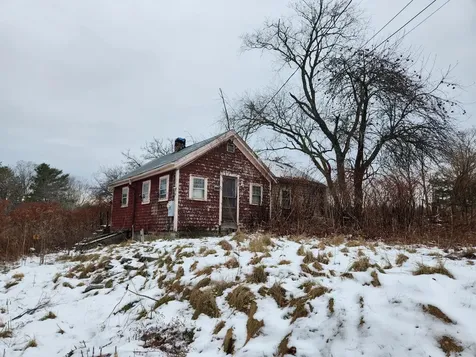 1599 Oyster River Road Warren ME 04864