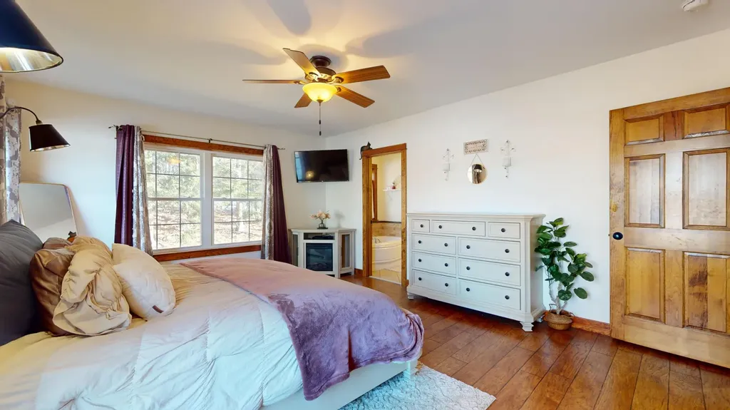 81 Nezinscot Drive Turner ME 04282