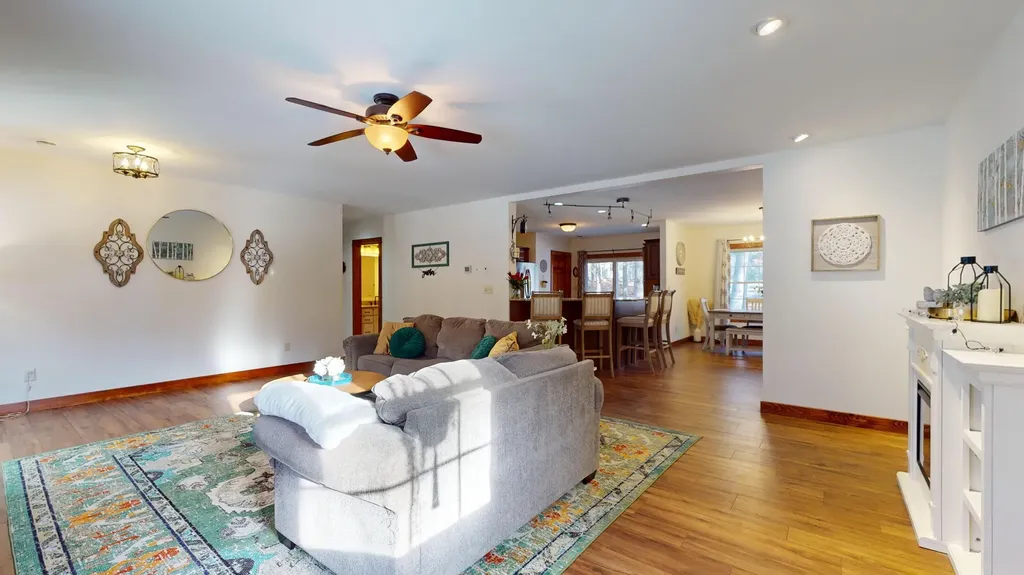 81 Nezinscot Drive Turner ME 04282