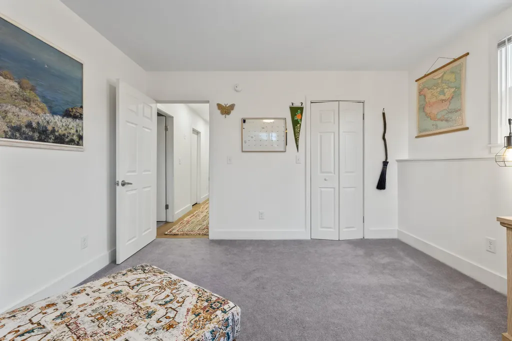 6 Apple Lane Standish ME 04084