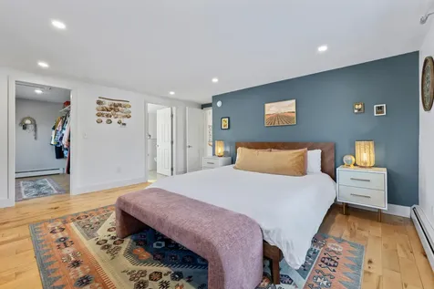 6 Apple Lane Standish ME 04084