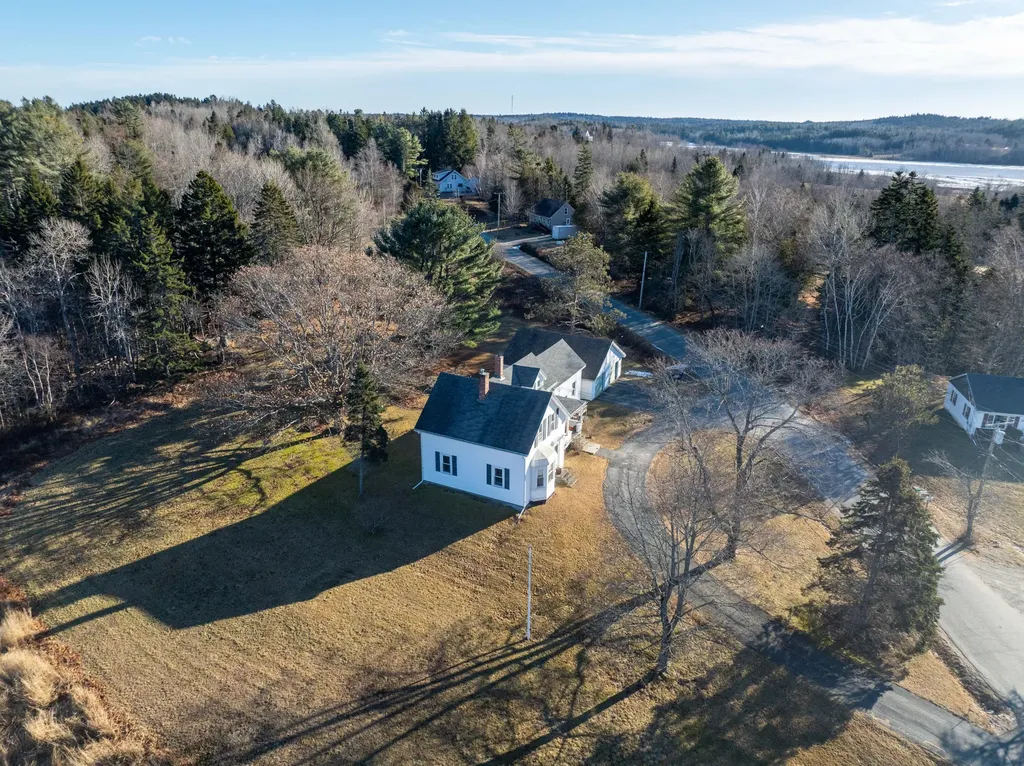 12 Stagecoach Road East Machias ME 04630