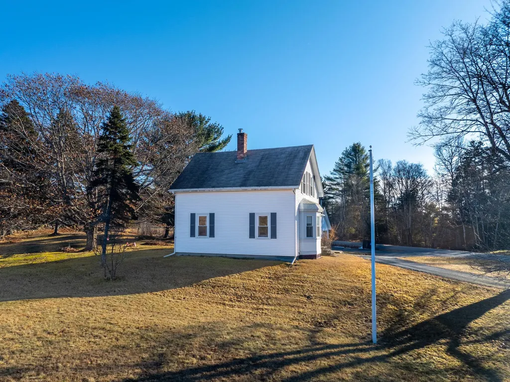 12 Stagecoach Road East Machias ME 04630