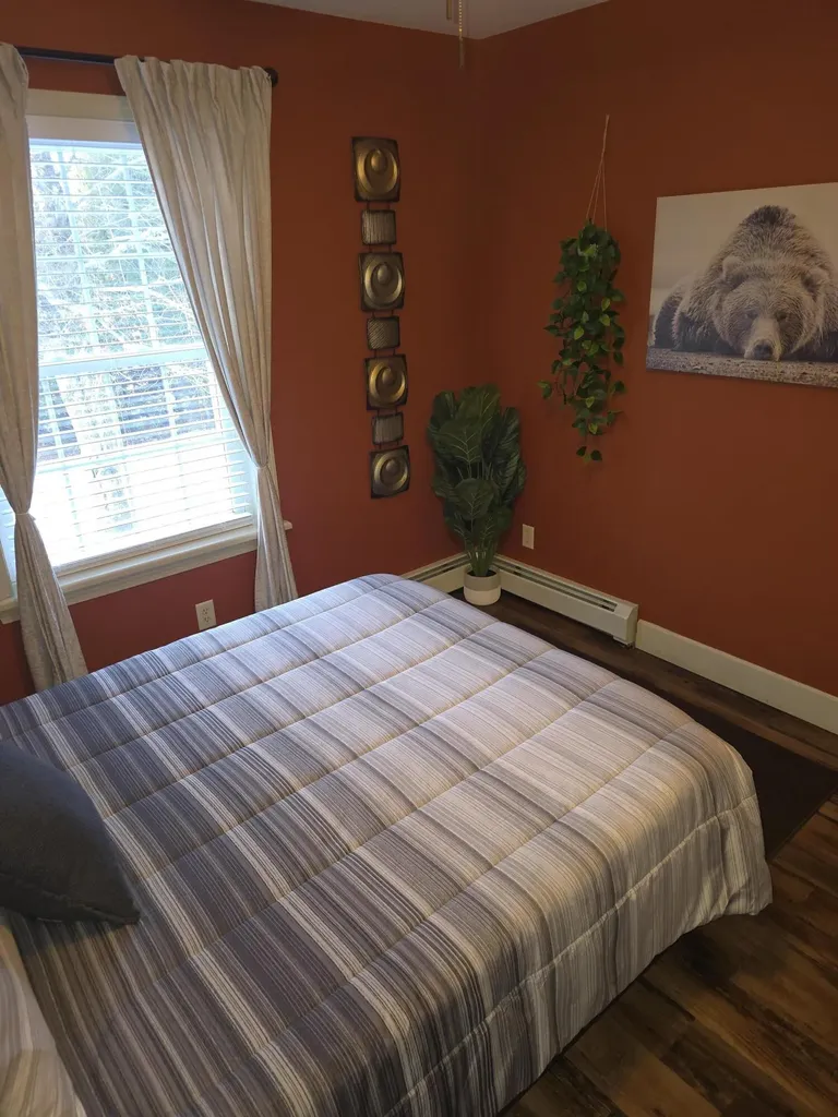 535 Hebron Road Paris ME 04281