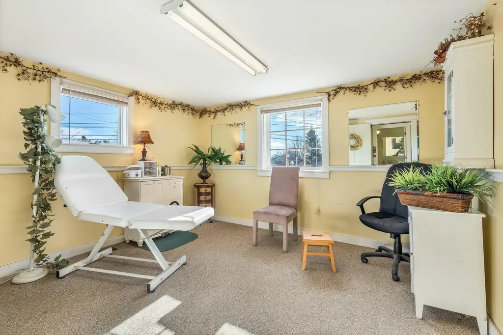 242 Park Street Rockland ME 04841