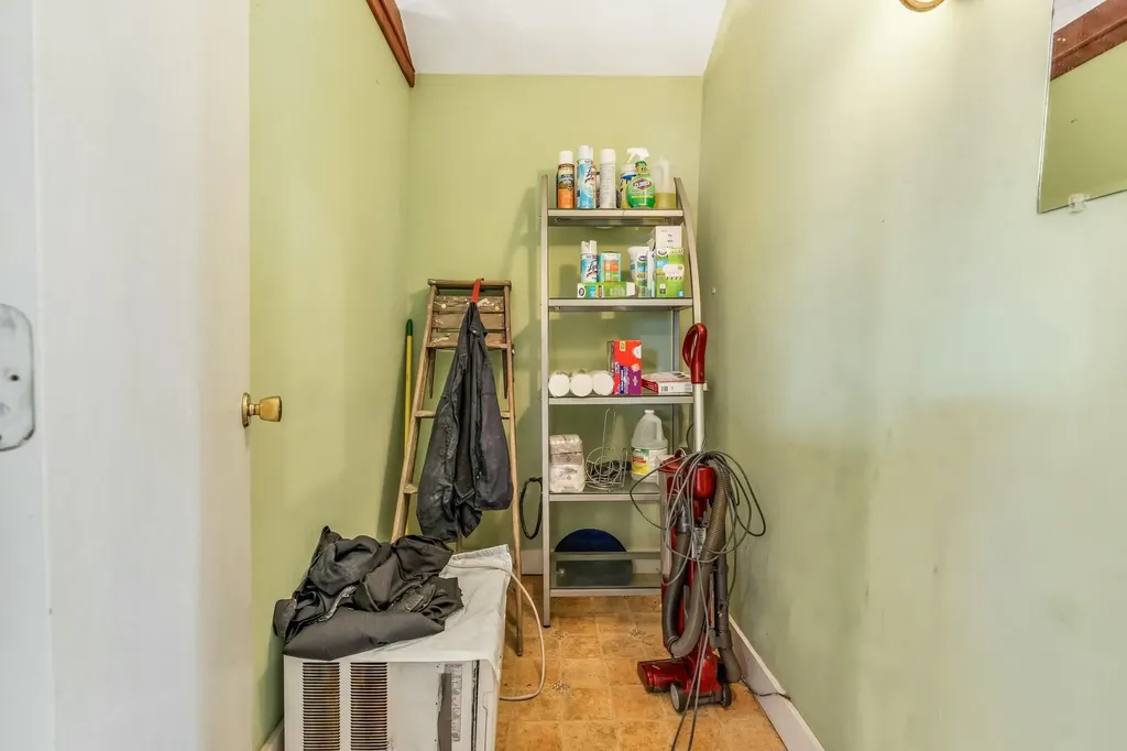 242 Park Street Rockland ME 04841