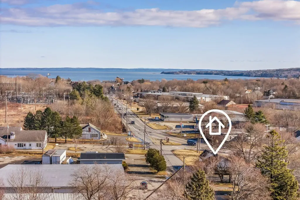 242 Park Street Rockland ME 04841