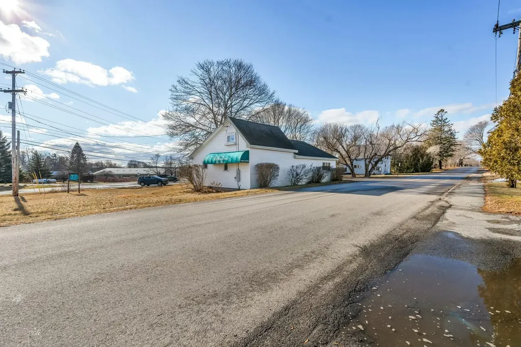 242 Park Street Rockland ME 04841