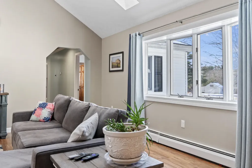 77 Lincoln Road Saco ME 04072