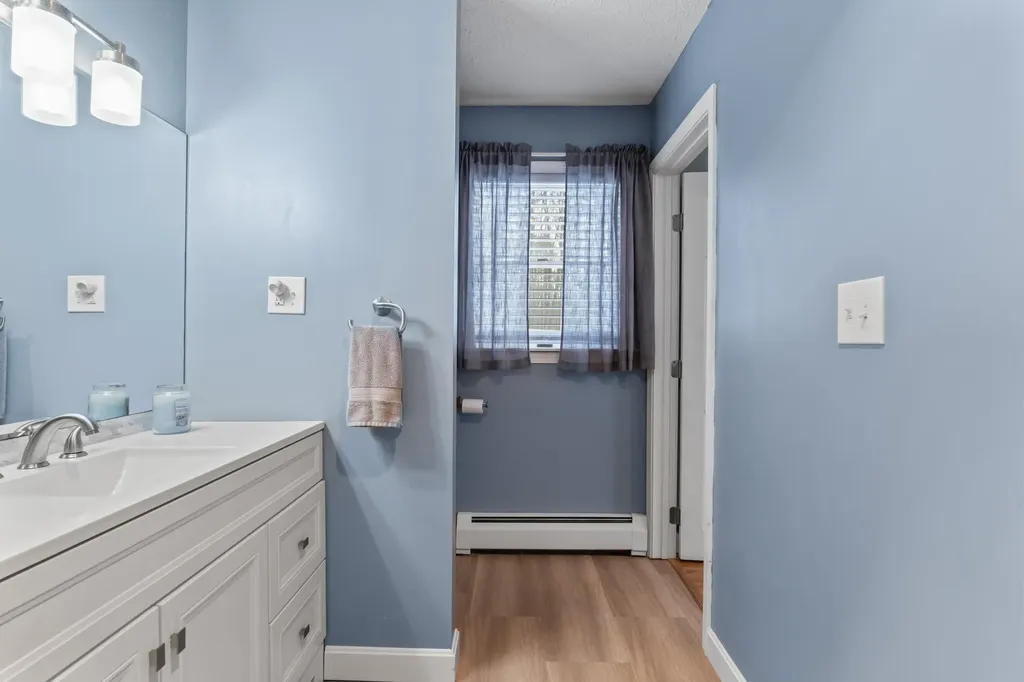 77 Lincoln Road Saco ME 04072