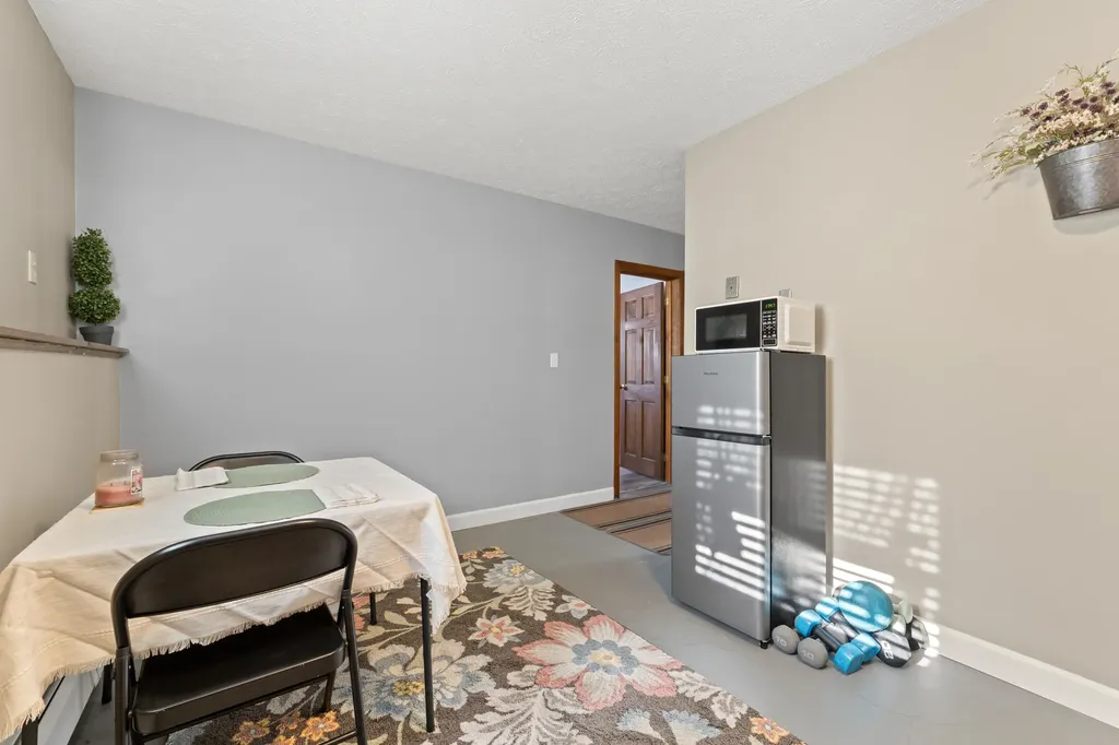77 Lincoln Road Saco ME 04072